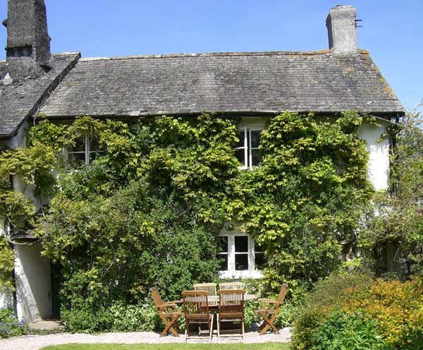 Lower Hooner Holiday Cottage